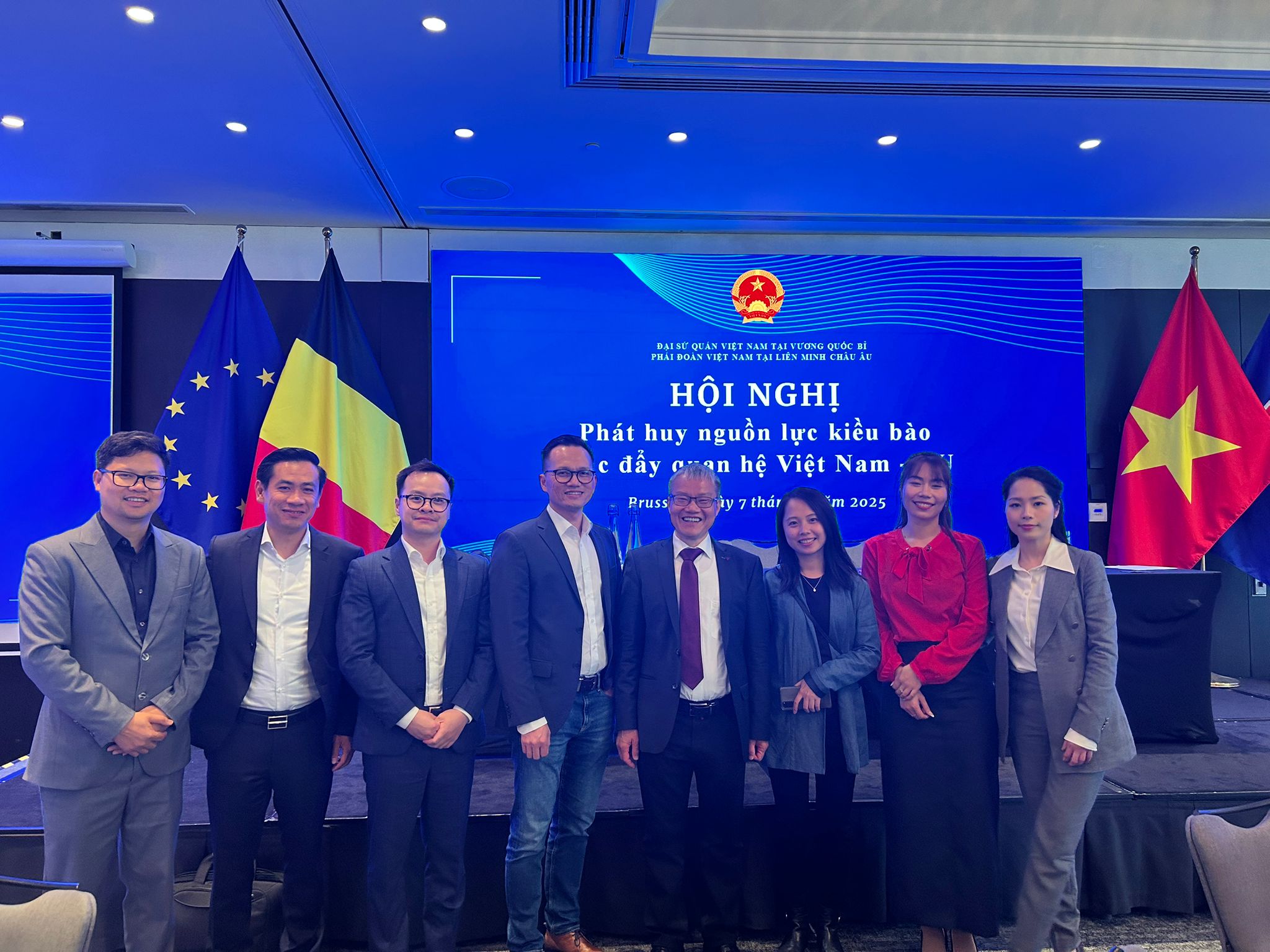 VYBE PARTICIPATED IN THE CONFERENCE ON PROMOTING VIETNAMESE COMMUNITY RESOURCES TO PROMOTE VIETNAMESE-EU COOPERATION AND THE CEREMONY OF EXCHANGE OF COOPERATION DOCUMENTS